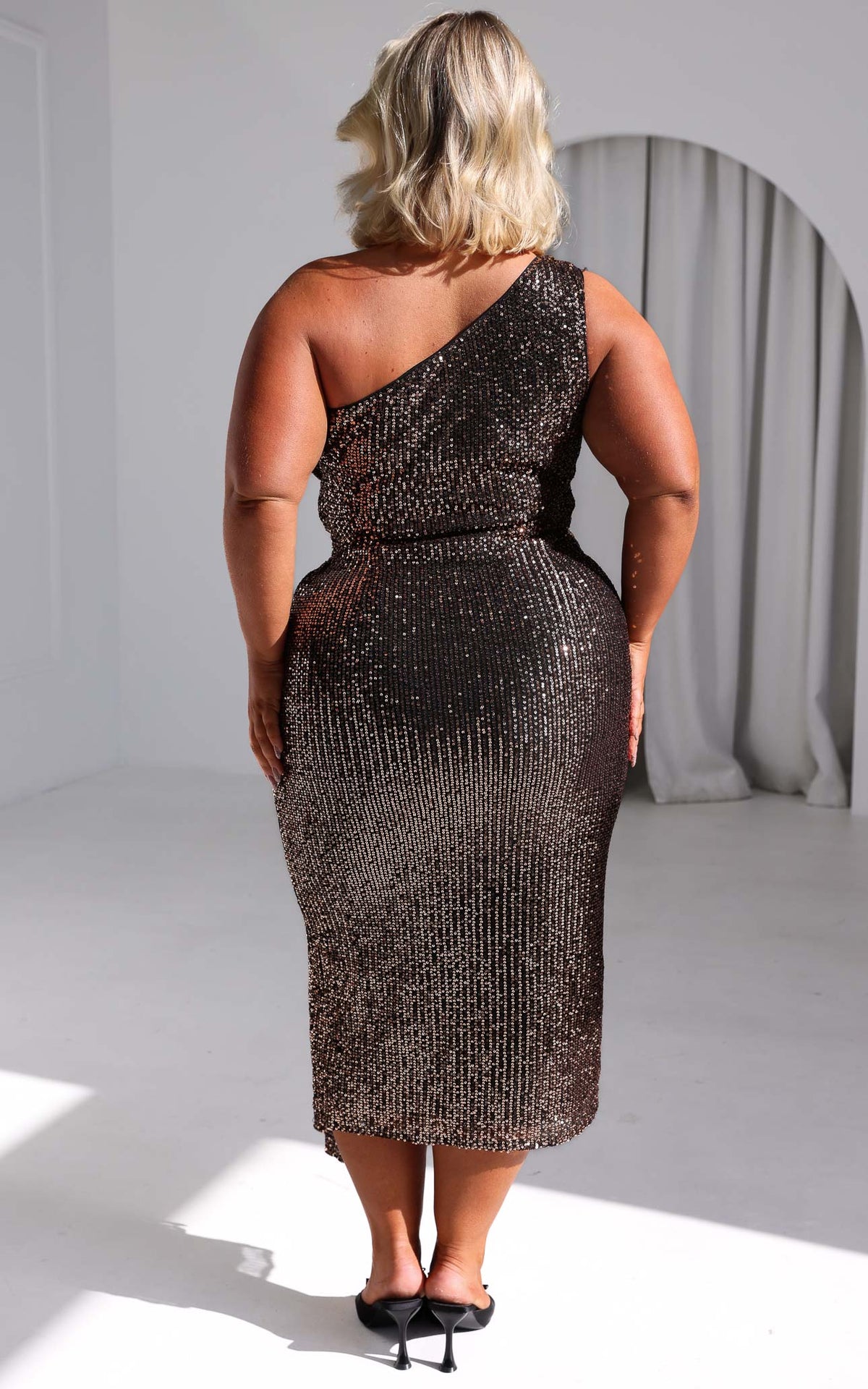 Alejandro Sequin Midi Dress - Bronze Black