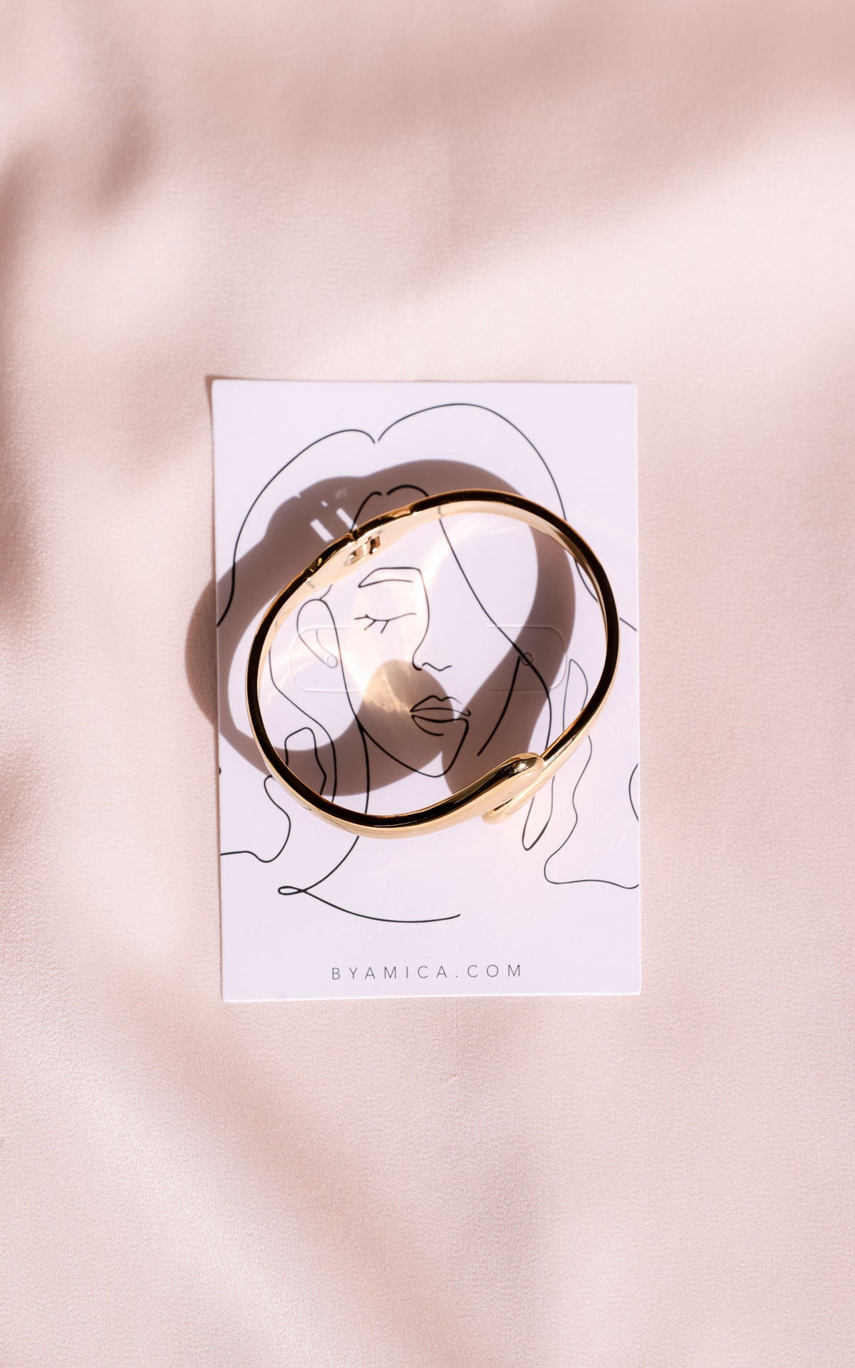 Amorelle Bangle - Gold Tear End