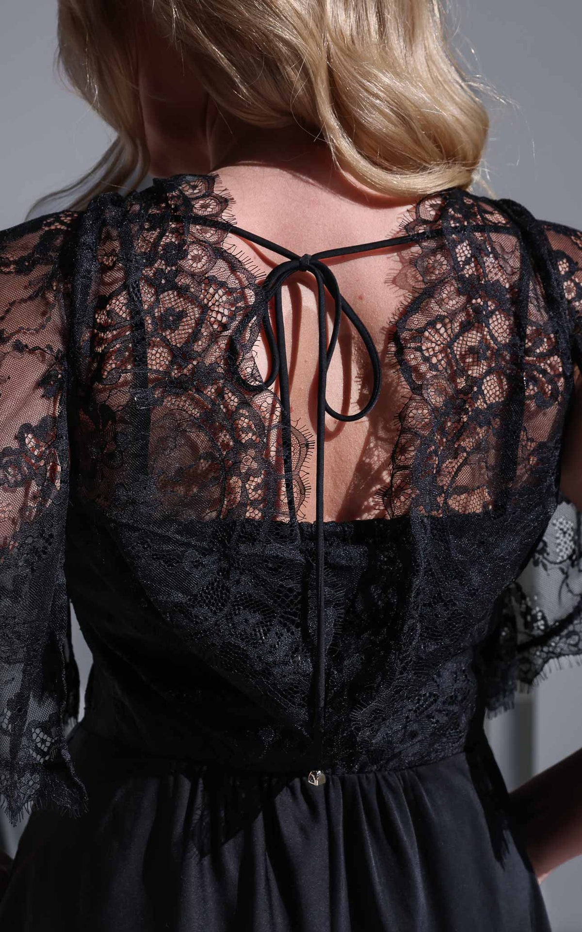 Aurelia Lace Maxi Dress - Black