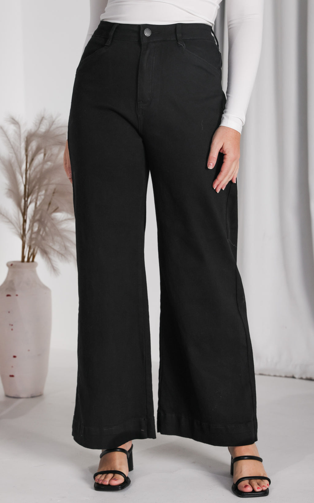 Barnes Jeans - Black