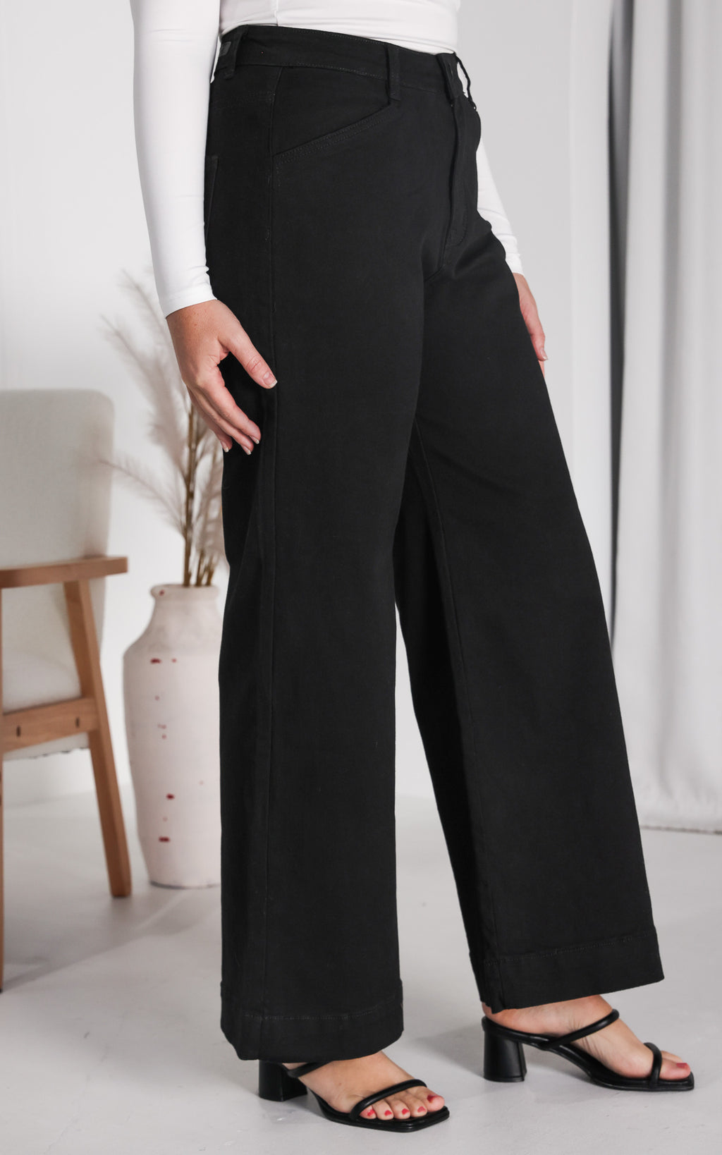 Barnes Jeans - Black