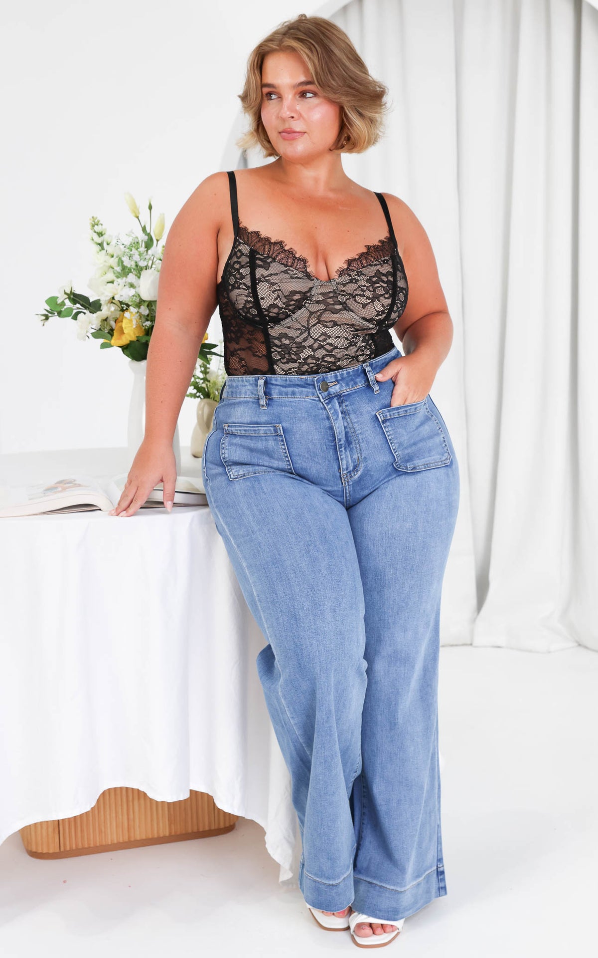 Billie Lace Bodysuit - Black Nude