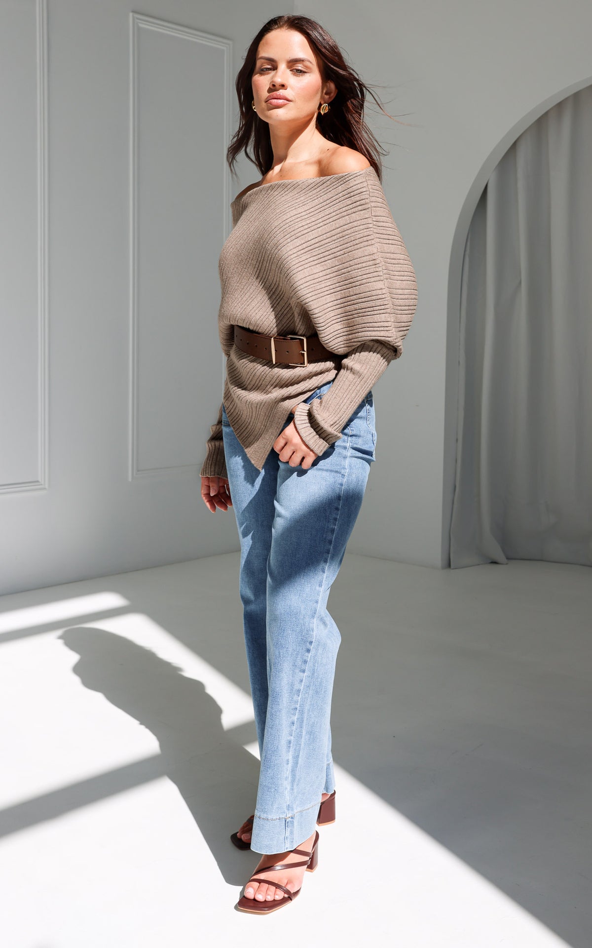 Calandra Two Piece Knit Set With Belt - Beige Brown Marle