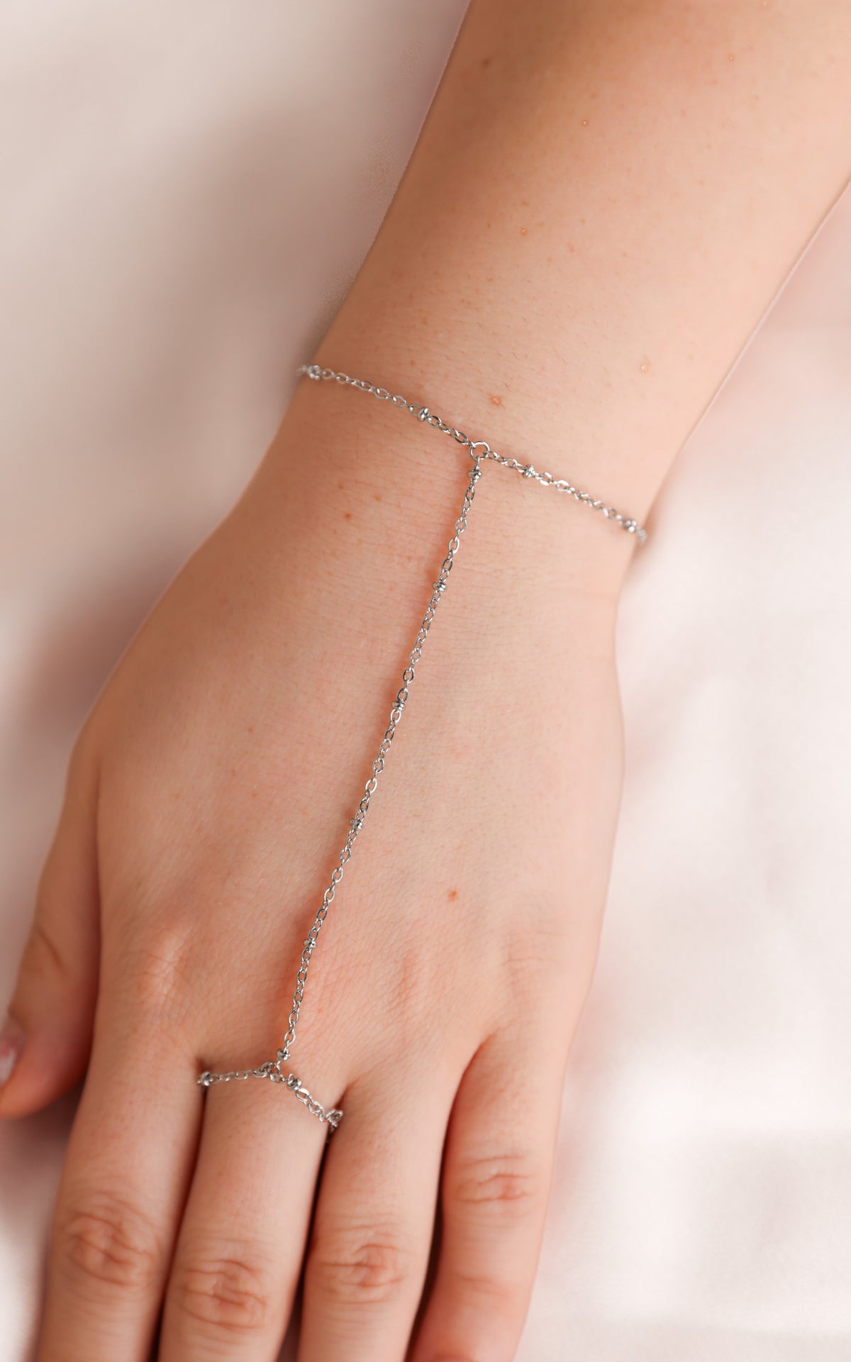 Danzel Hand Chain - Silver Dainty Bead