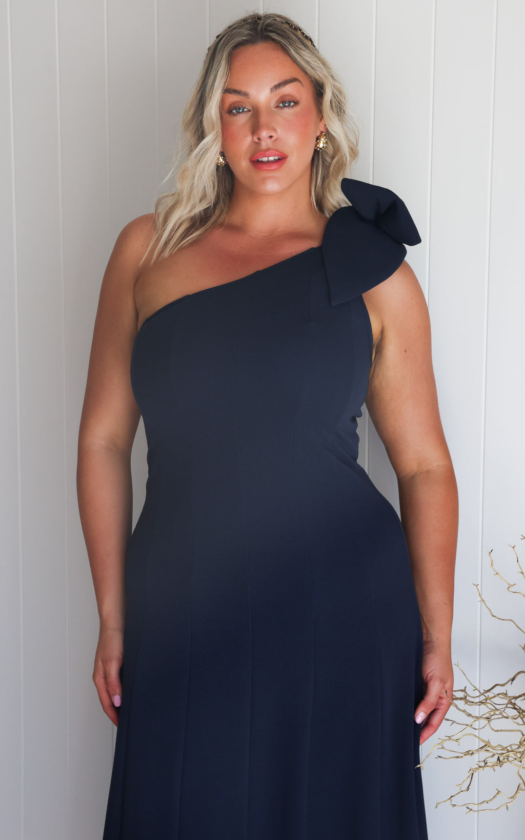Finlee Bow Maxi Dress - Navy Black
