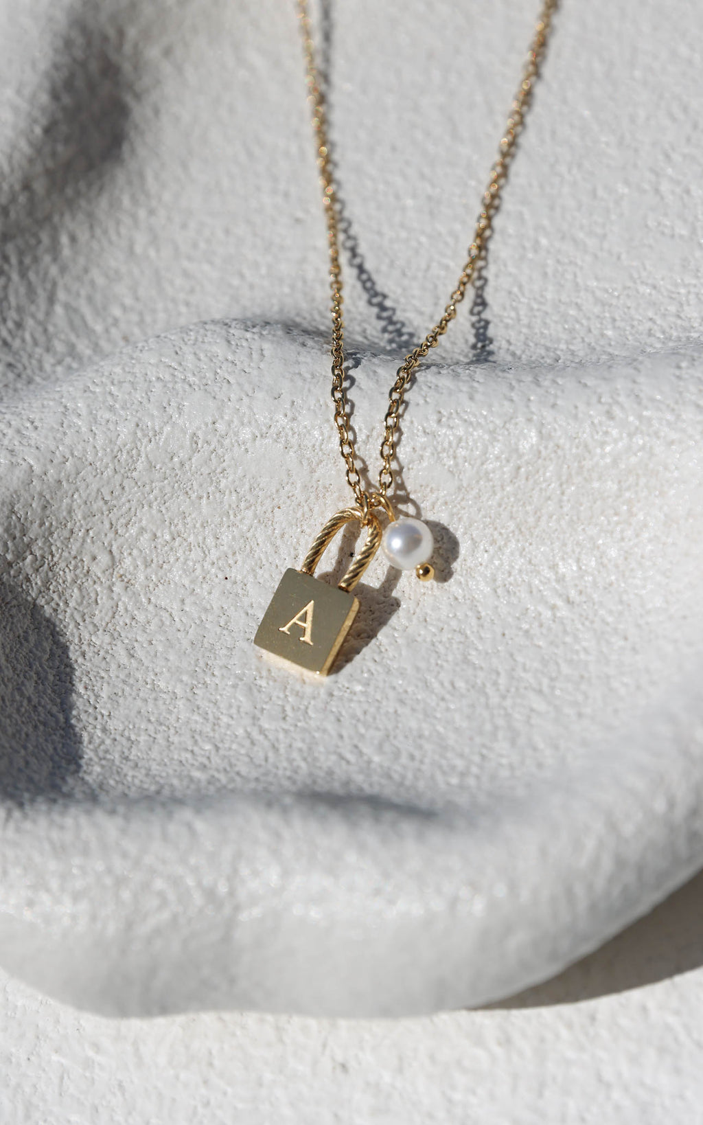 Lulu Letter Lock and Pearl Necklace - Gold