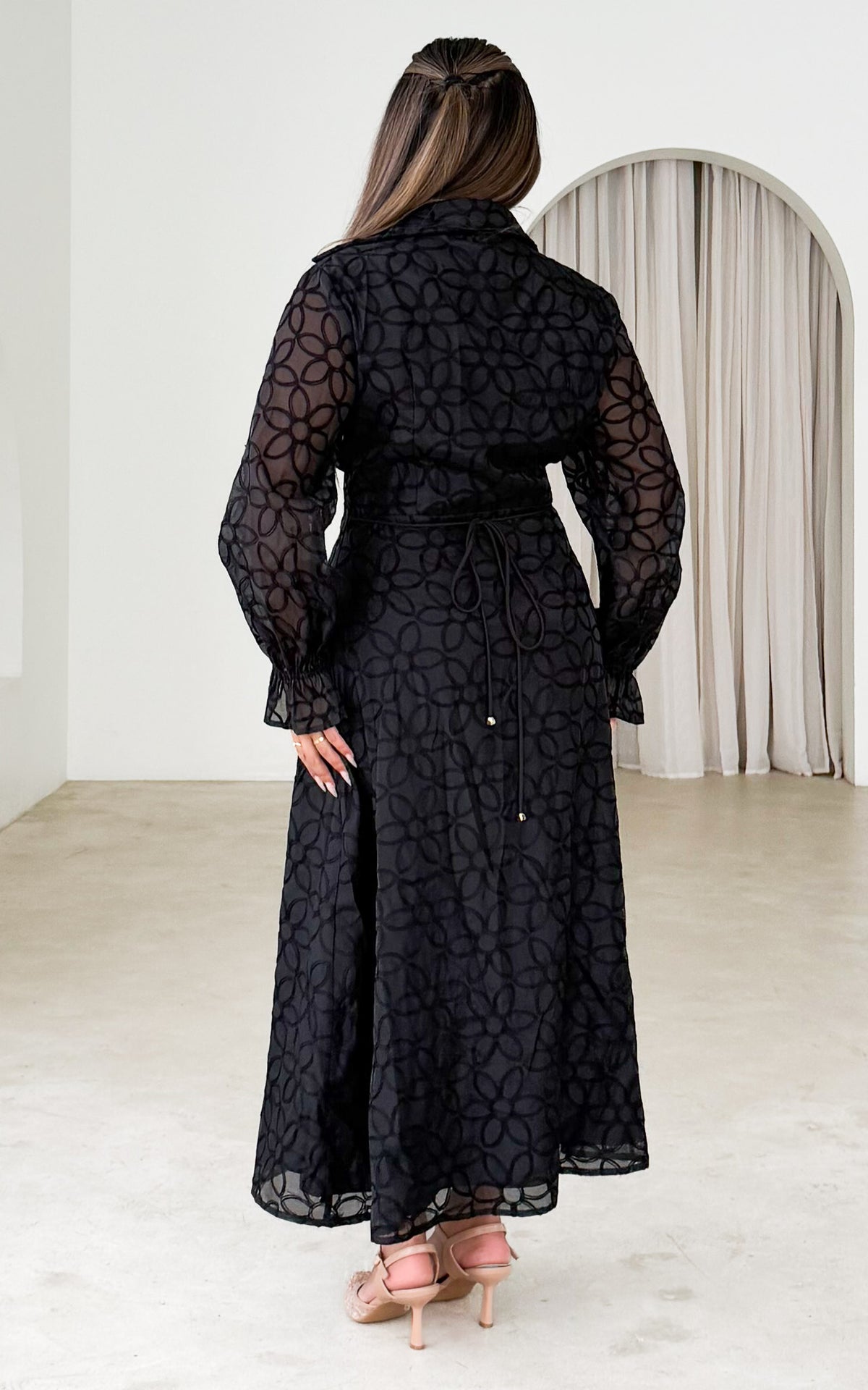 Gabbie Long Sleeve Maxi Dress - Black Floral Texture