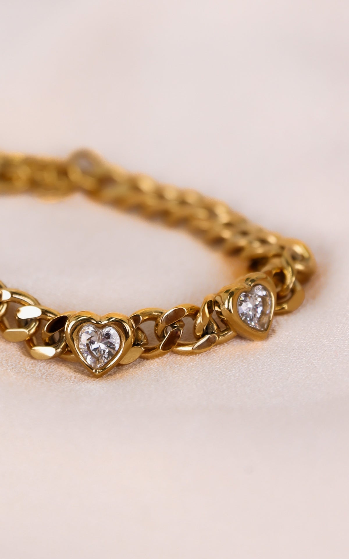 Heartful Bracelet - Gold Heart Diamante
