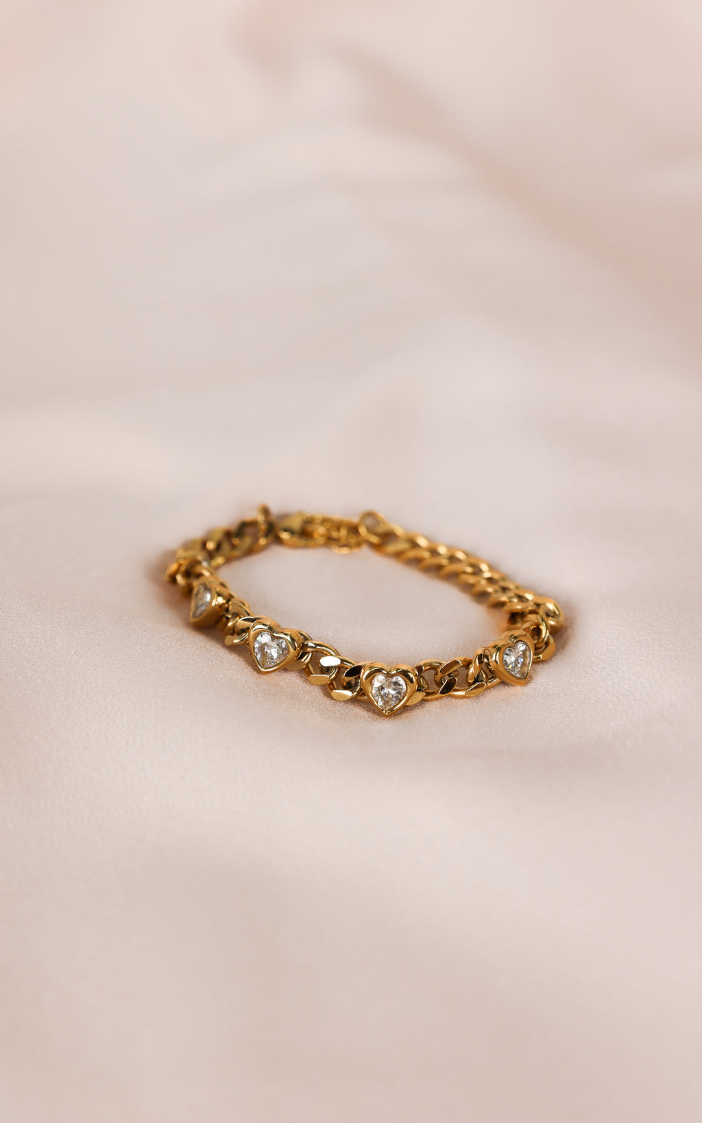 Heartful Bracelet - Gold Heart Diamante