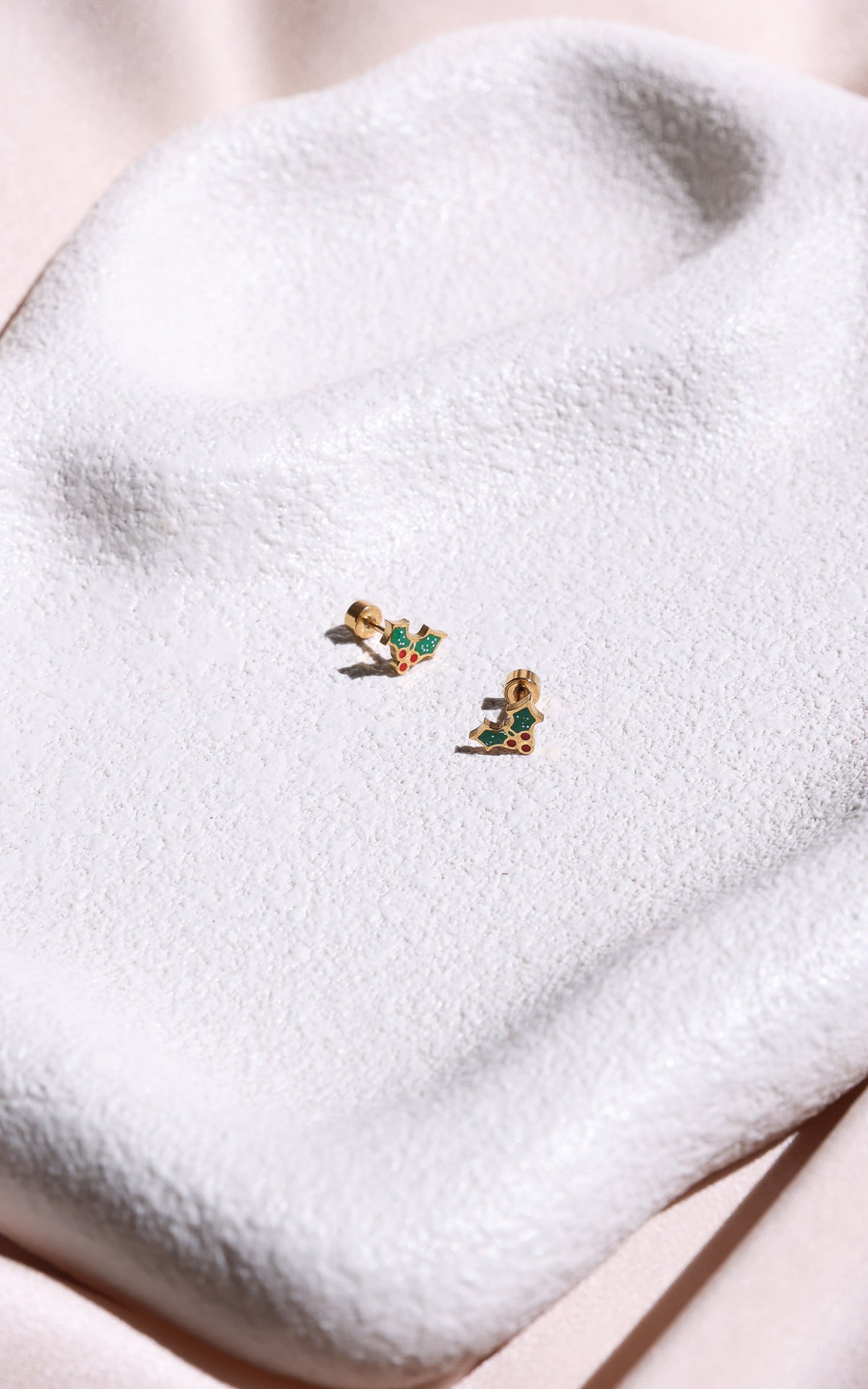 Holly Jolly Dainty Stud Earrings - Gold Holly