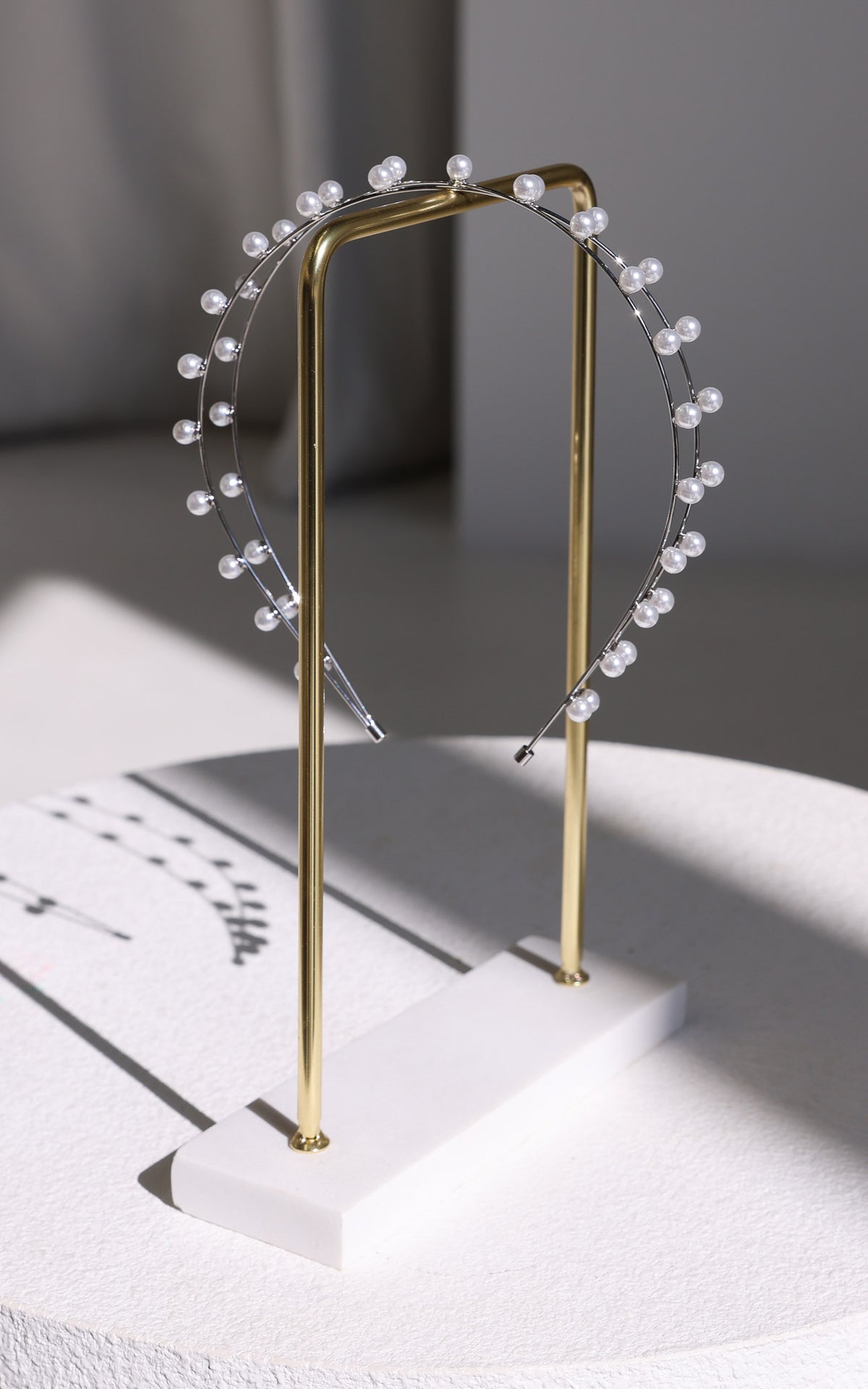 Harlow Crossover Headband - Silver Pearl