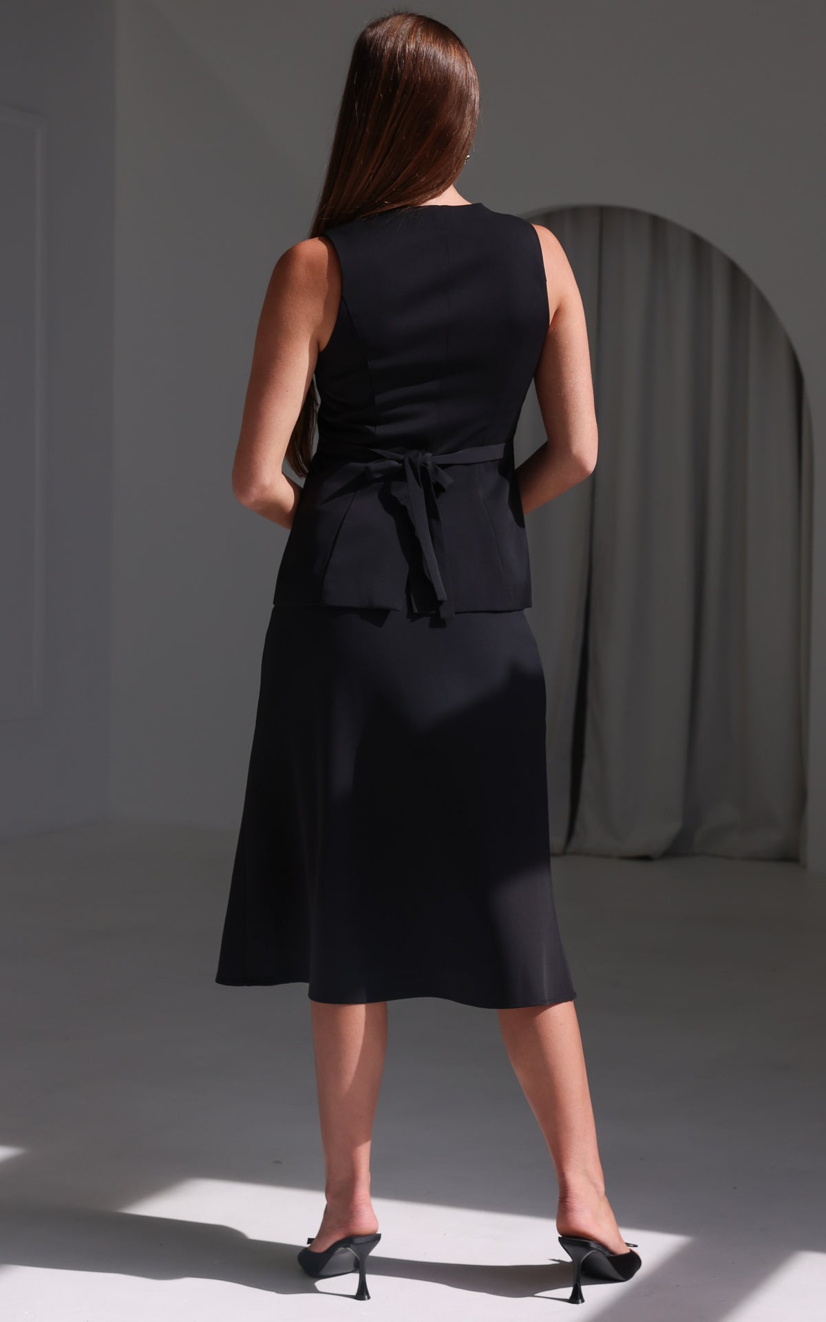 Inez Midi Skirt - Black