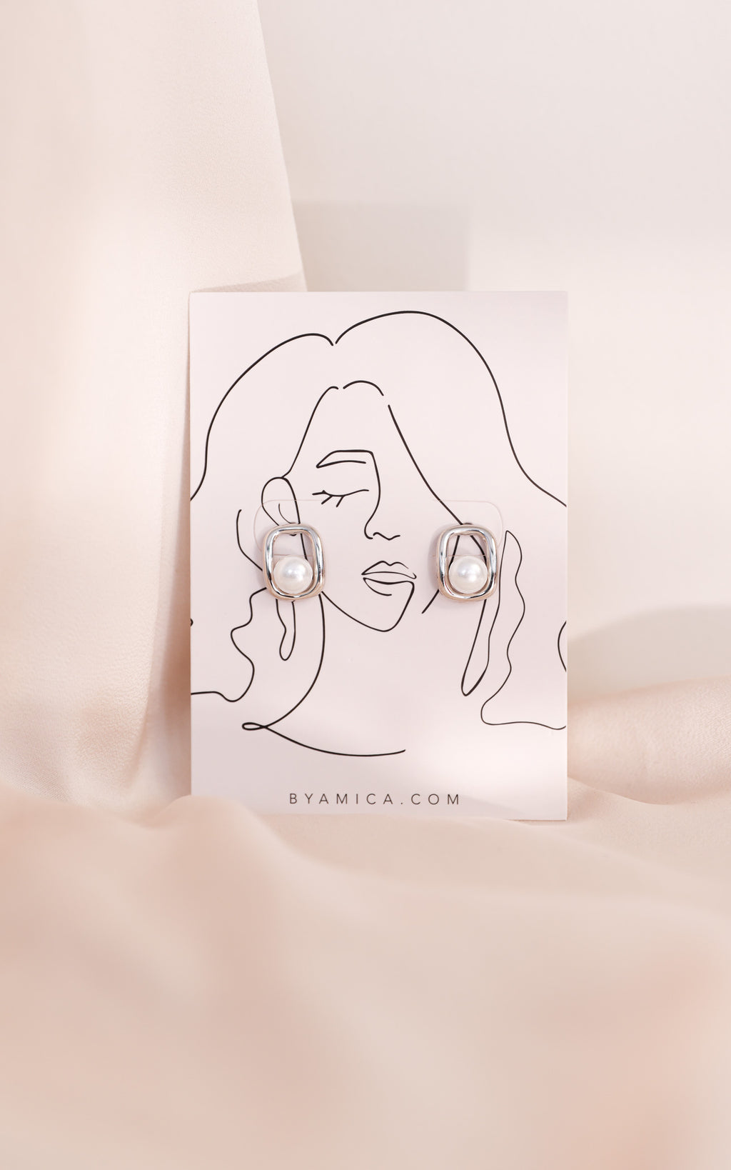 Josia Stud Earrings - Silver Rectangle Pearl