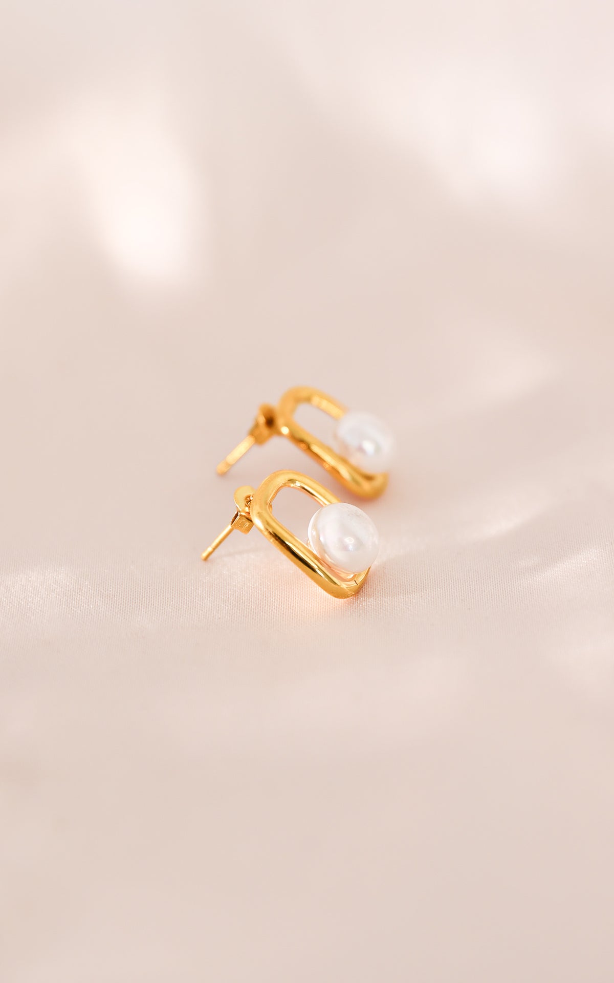 Josia Stud Earrings - Gold Rectangle Pearl