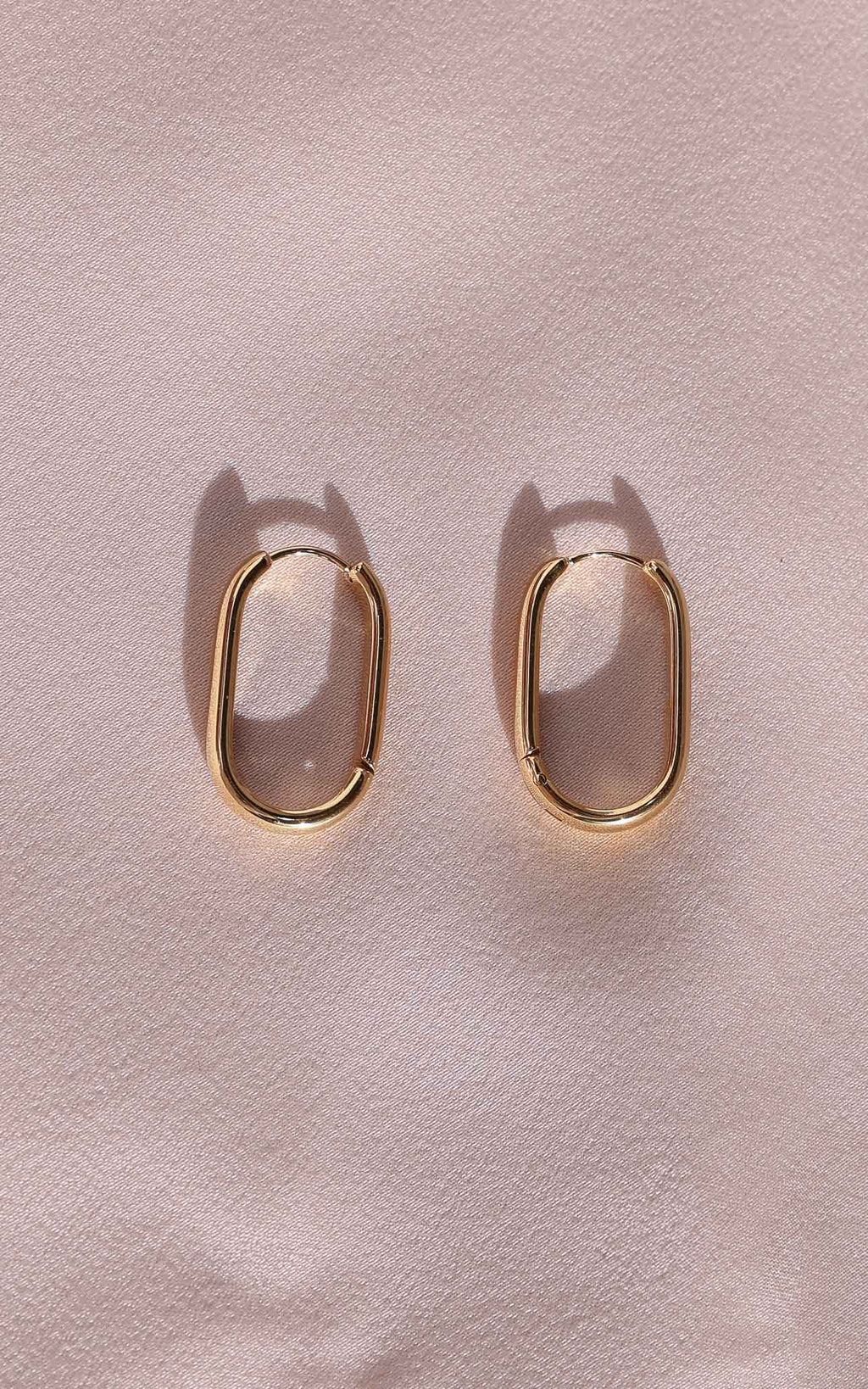 Kalindi Hoop Earrings - Gold Thin U