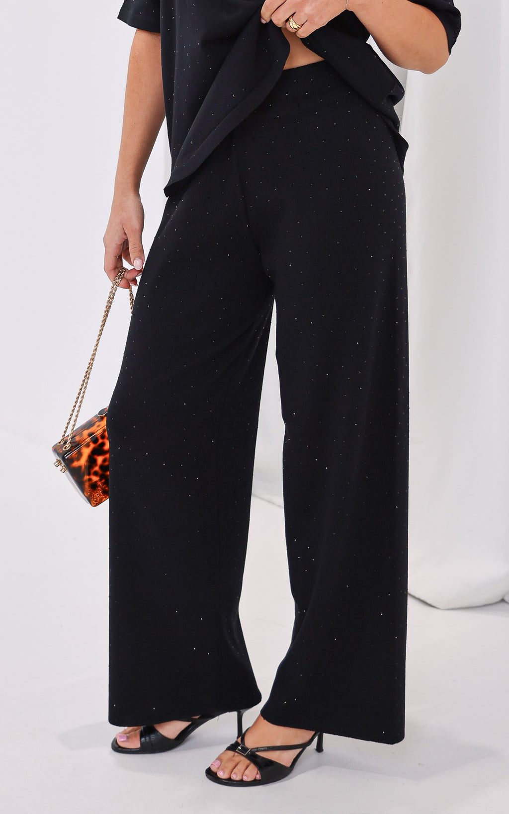 Kenzia Diamante Wide Leg Knit Pants - Black