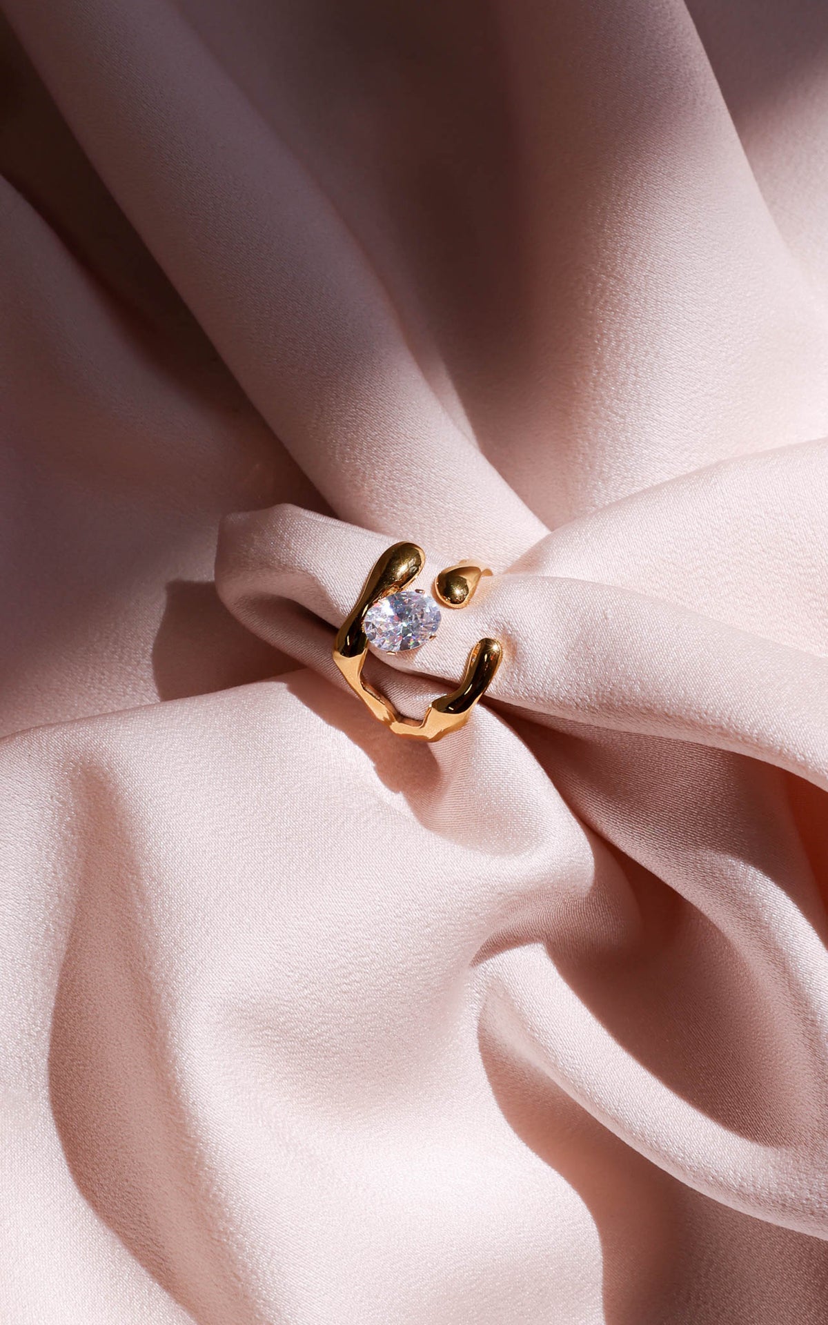 Loxley Ring - Gold Oval Stone Abstract