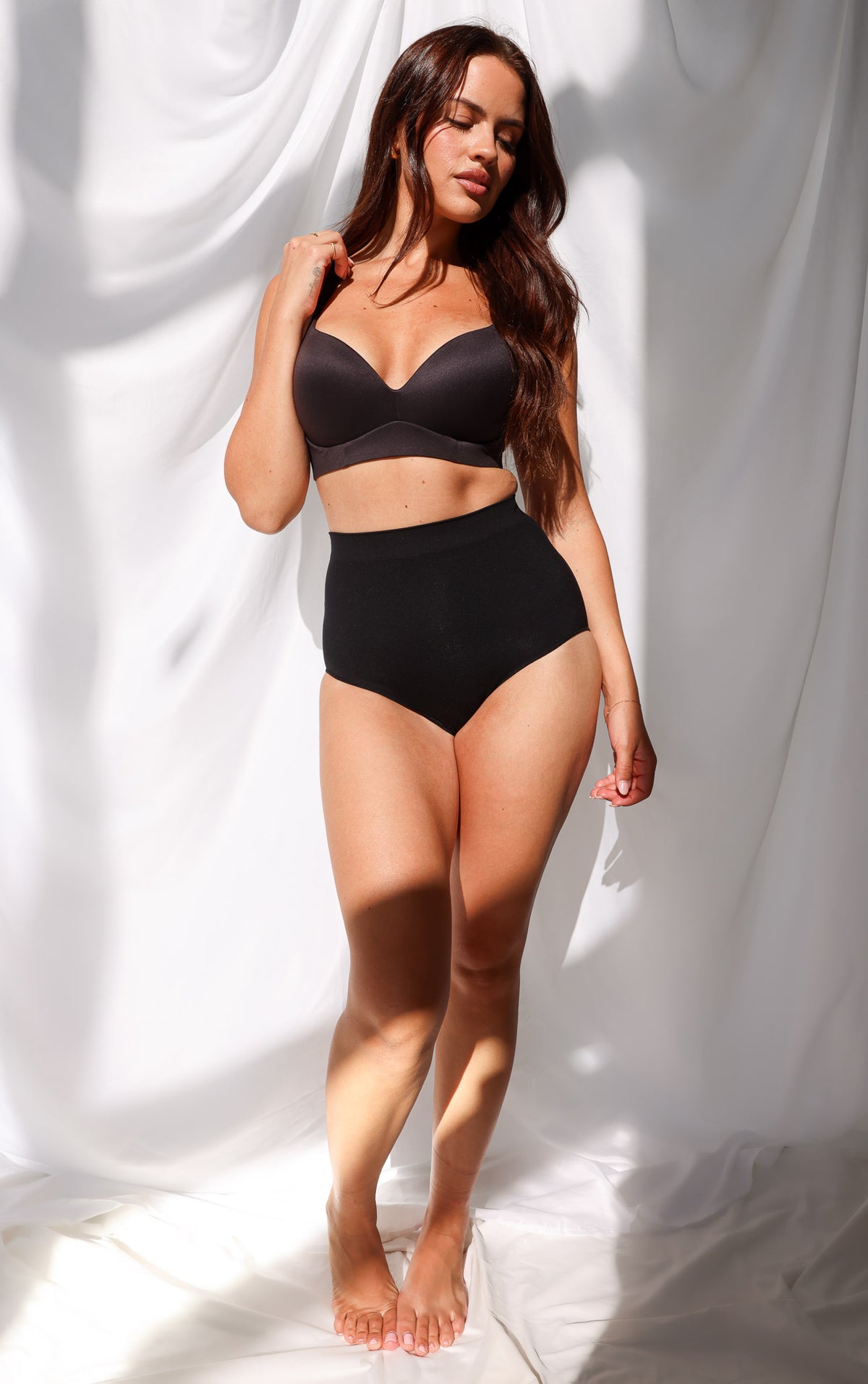 Mora High Waisted Peach Hip Shapewear Briefs - Black