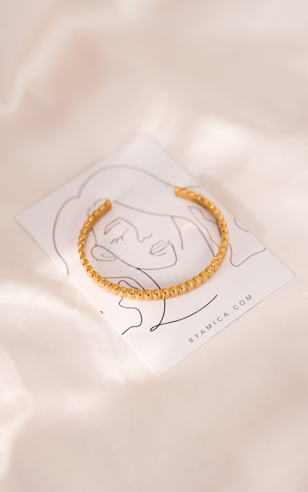 Myles Cuff Bangle - Gold Ribbed