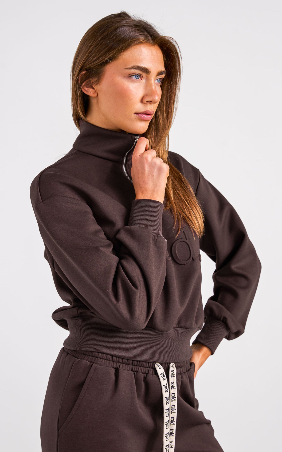 Miku Quarter Zip Jumper - Chocolate Brown