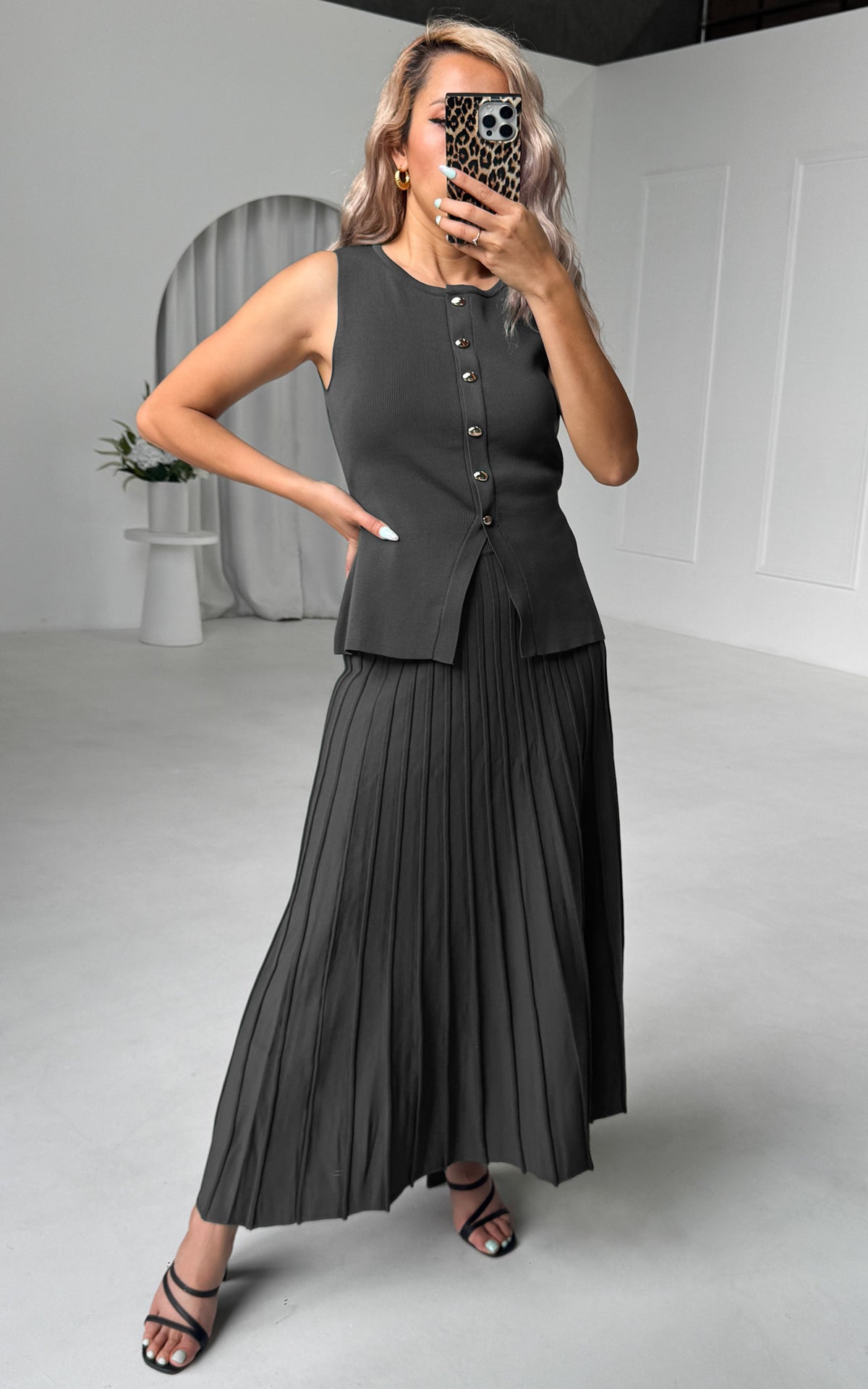 Reuben Knit Midi Skirt - Black
