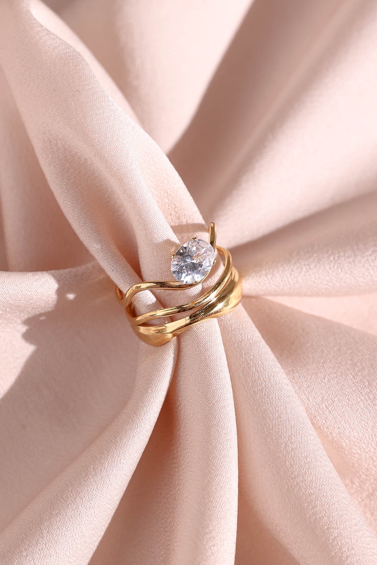 Rafferty Ring - Gold Oval Stone Wave
