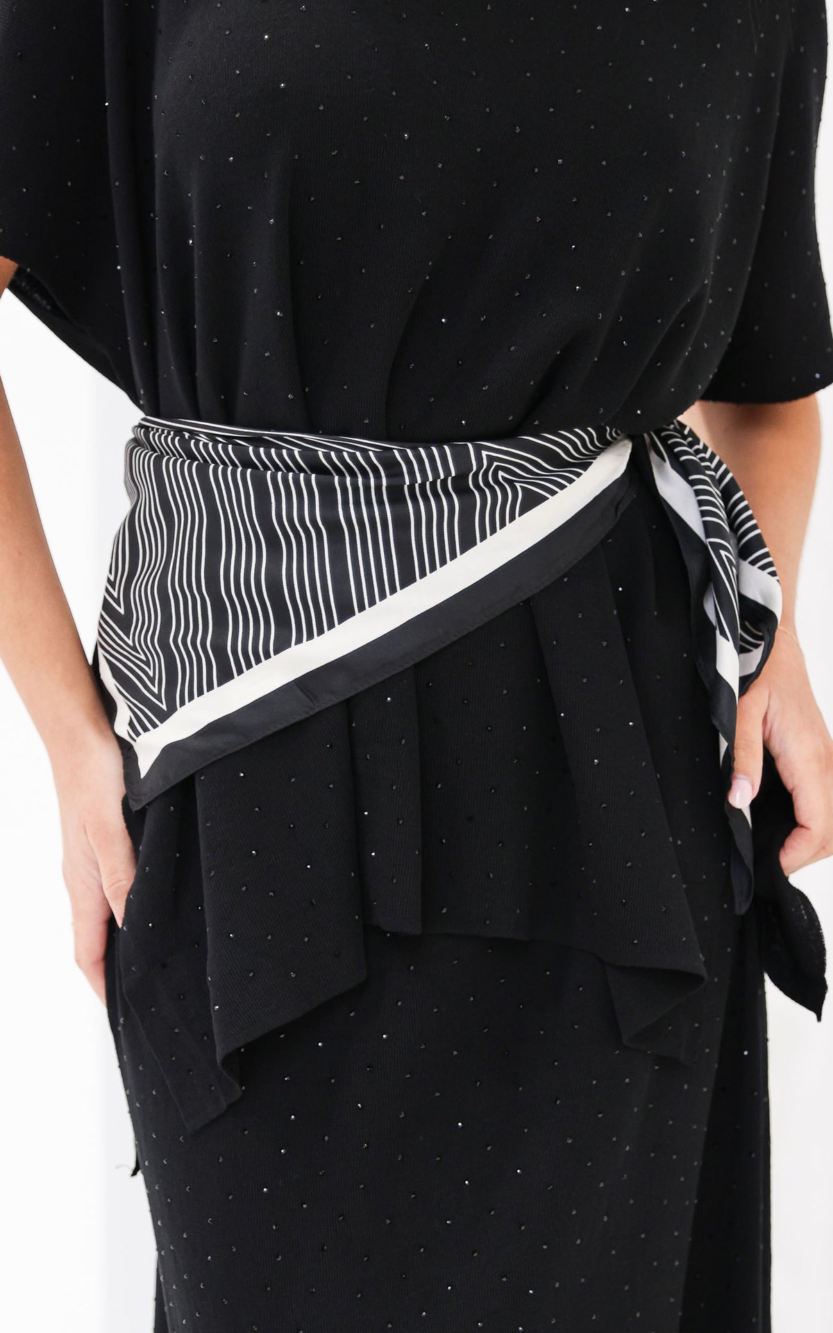 Reece Triangle Bandana - Black Zigzag Print