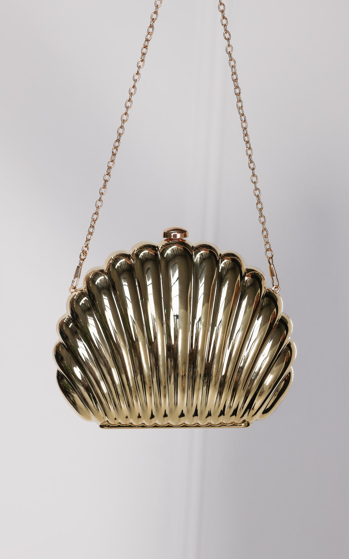 Rizela Shell Clutch Bag - Gold Chrome