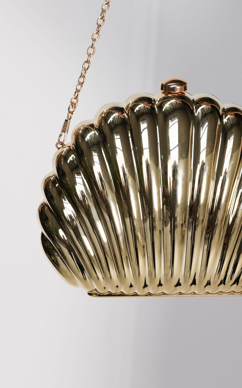 Rizela Shell Clutch Bag - Gold Chrome