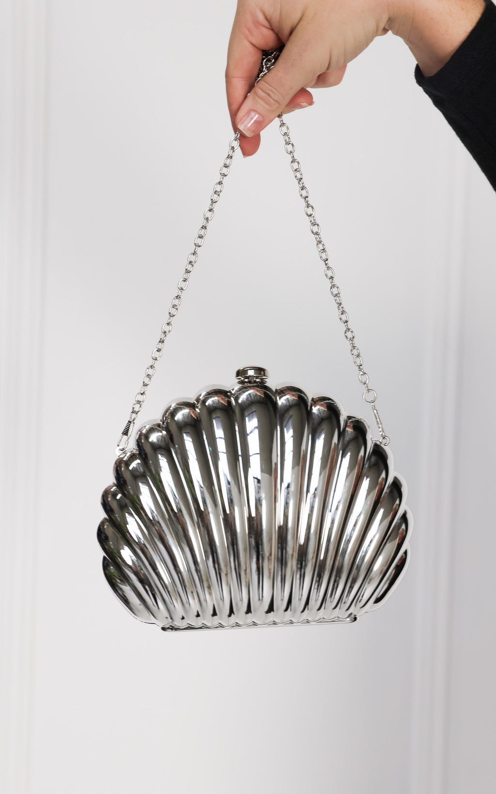 Rizela Shell Clutch Bag - Silver Chrome