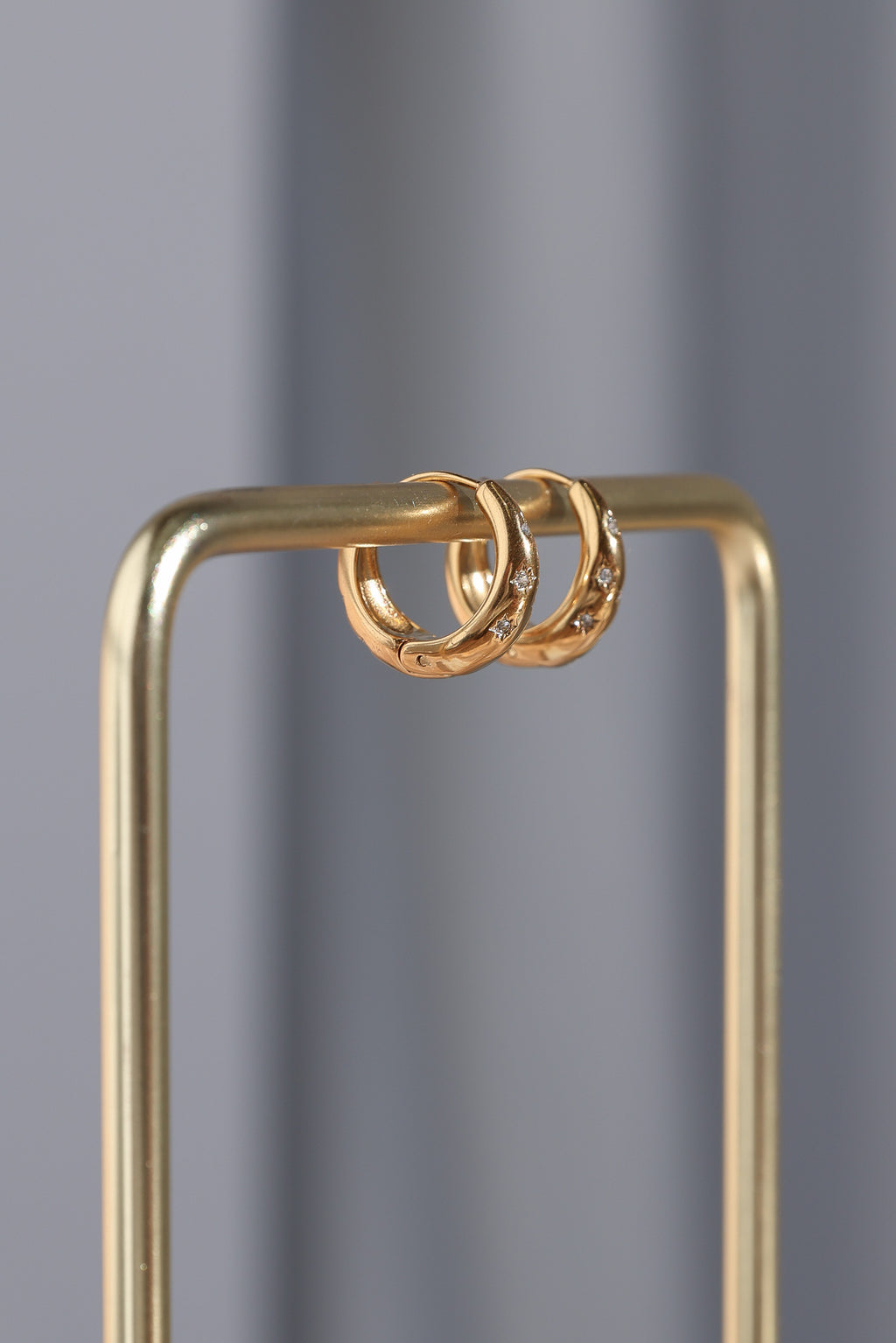 Starky Hoop Earrings - Gold Bubble U Diamante
