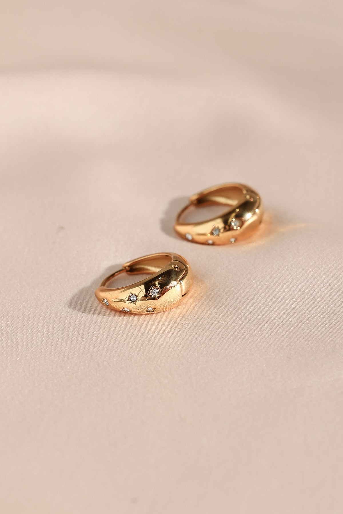 Starky Hoop Earrings - Gold Bubble U Diamante
