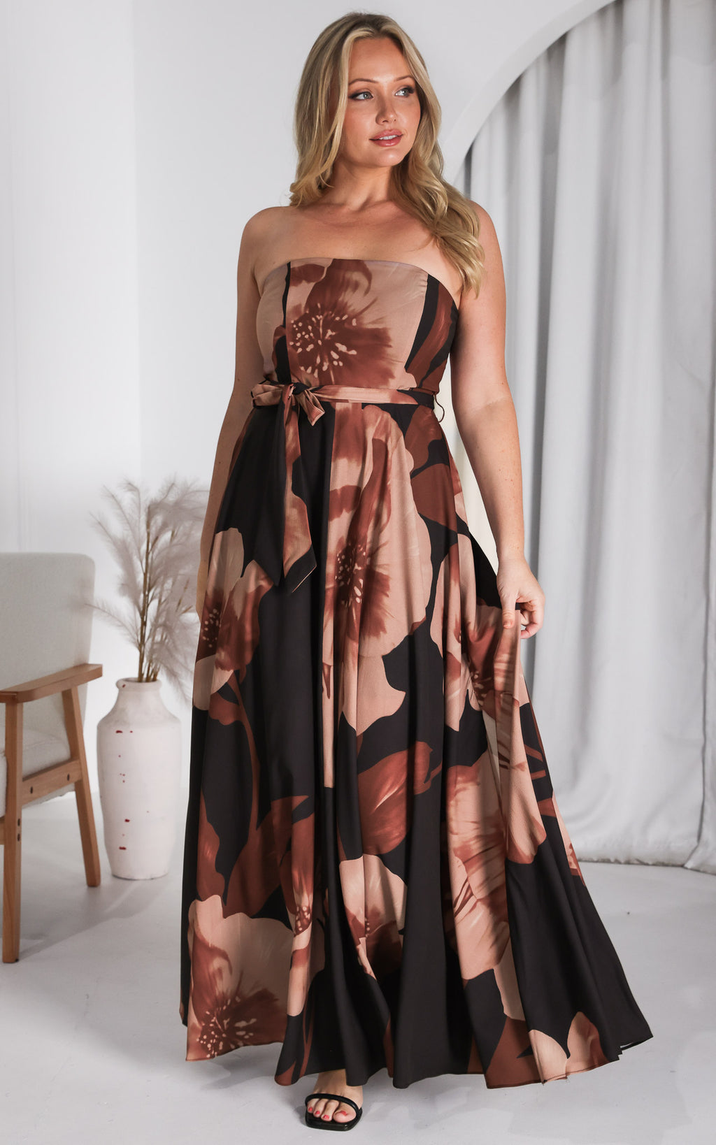 Tamra Maxi Dress - Black Brown Floral