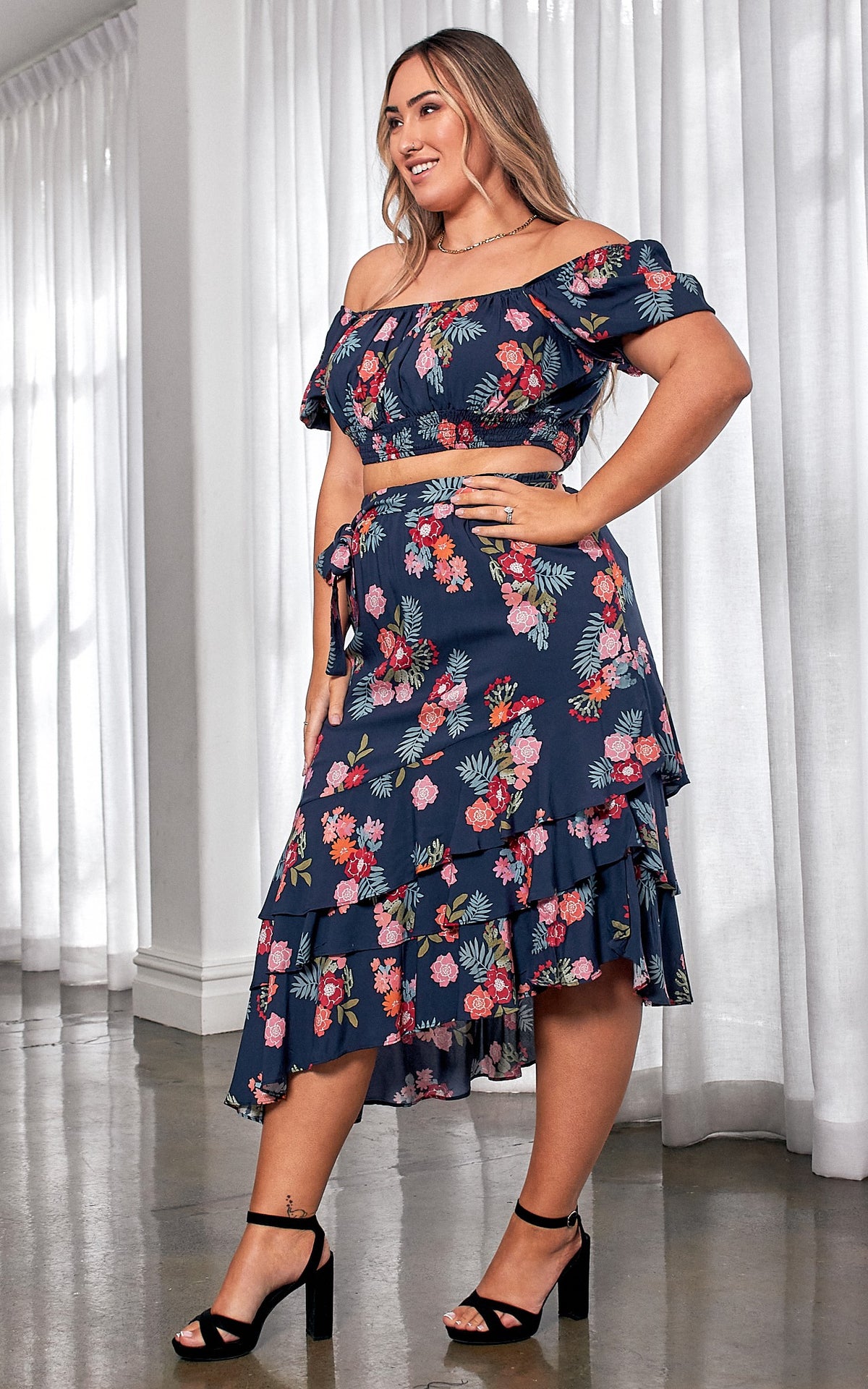 Vacation Top - Navy Cactus