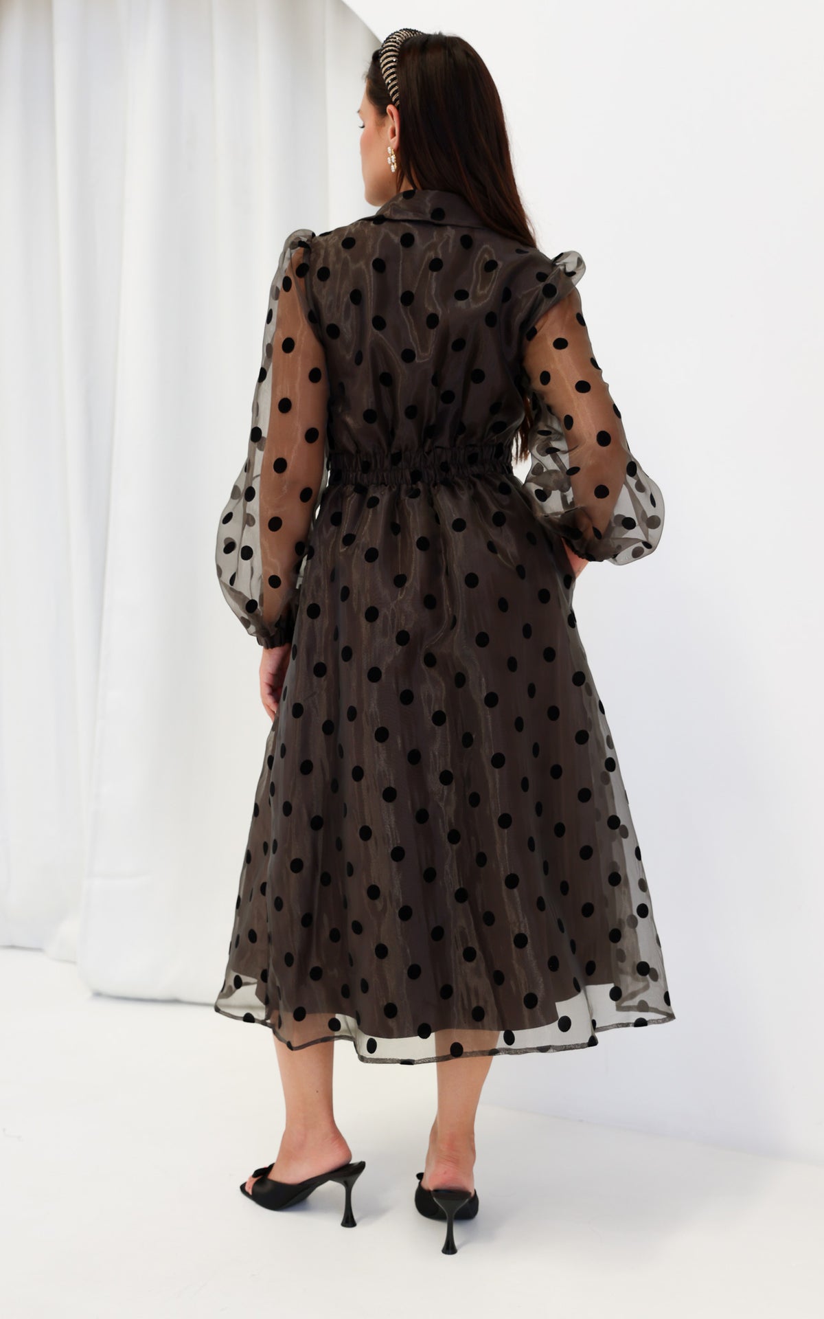 Zoeva Long Sleeve Maxi Dress - Dark Brown Polka Dot