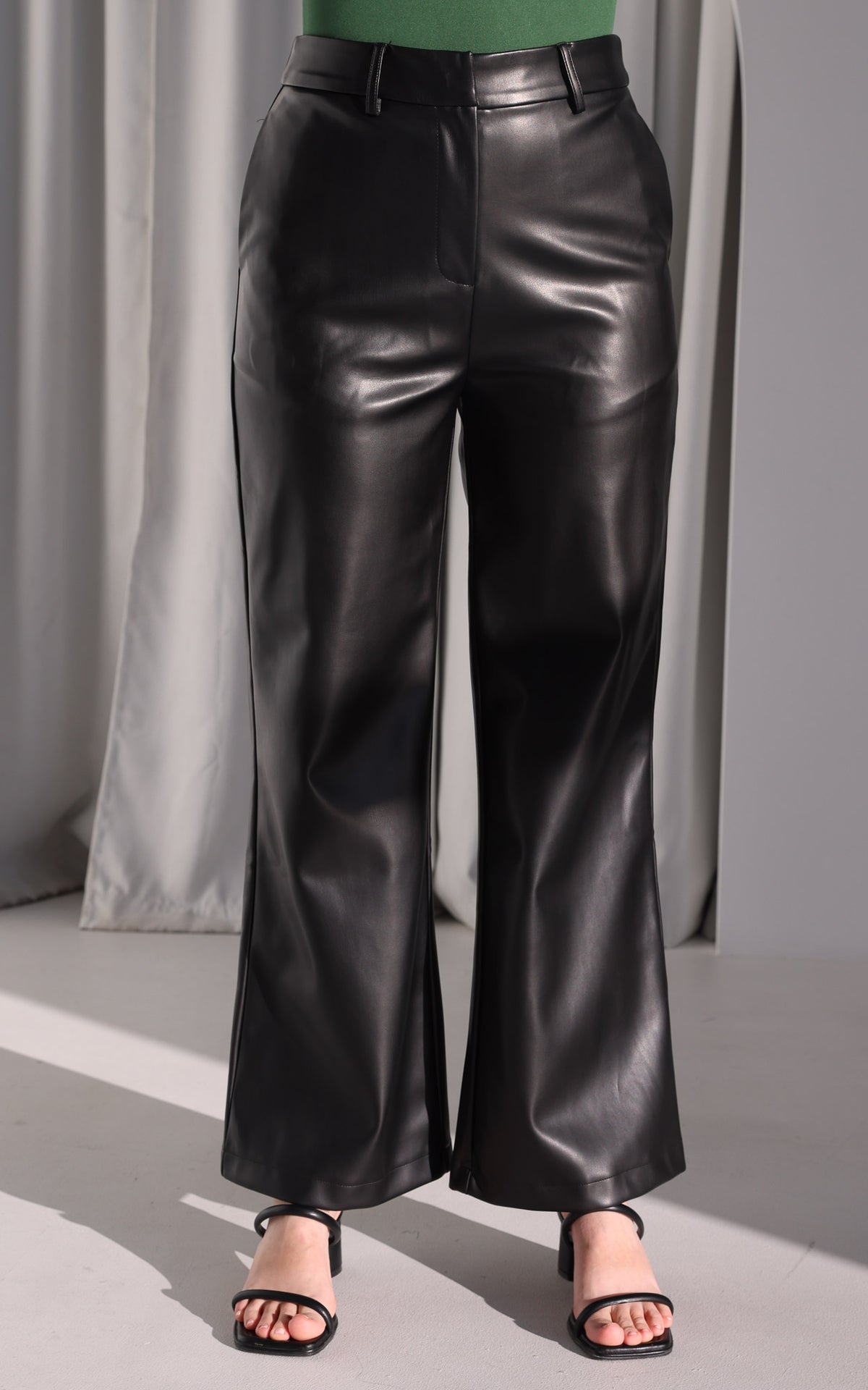 Zarlie Faux Leather Pants - Black