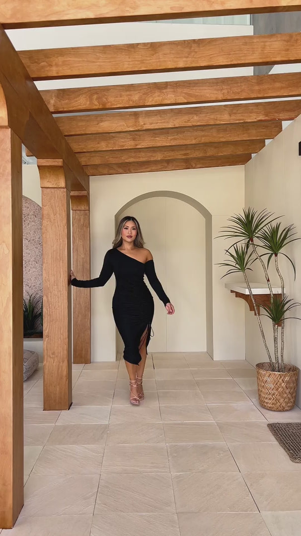 Sarah Midi Dress - Black