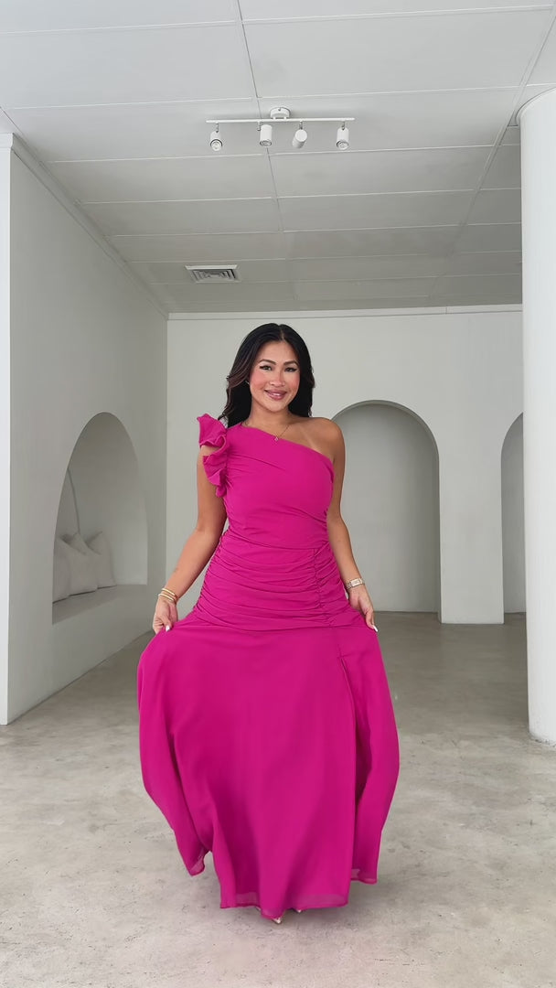 Flirtunia Maxi Dress - Magenta