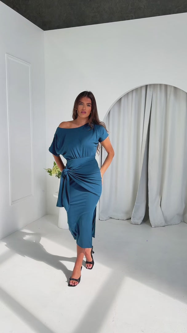 Kobe Short Sleeve Midi Dress - Teal Blue