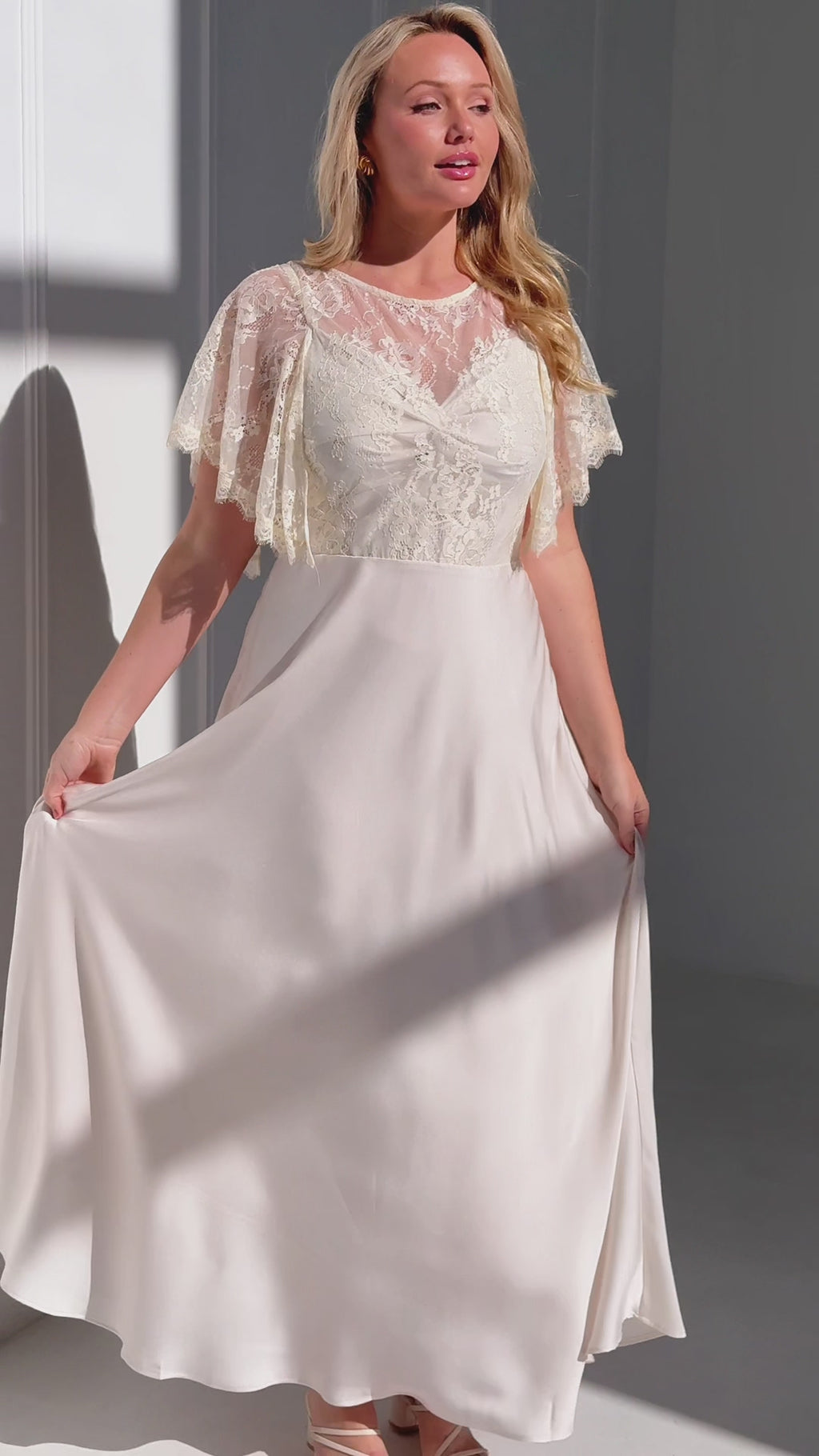 Aurelia Lace Maxi Dress - Bone