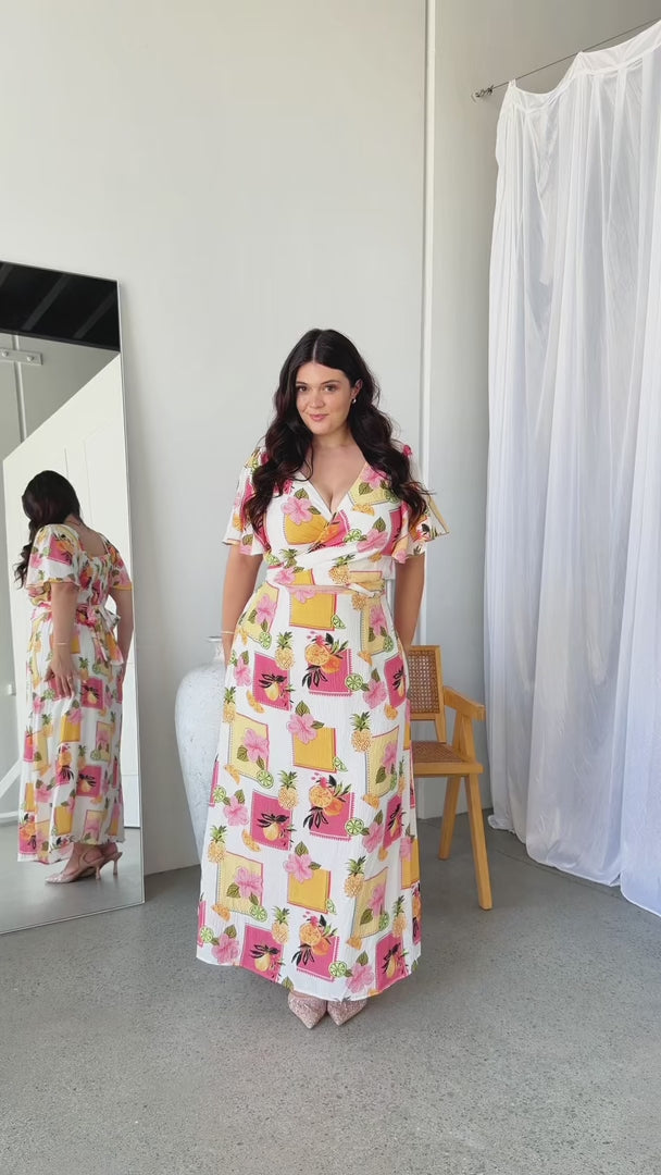 Roza Short Sleeve Maxi Dress - White Pineapple Tropical Print