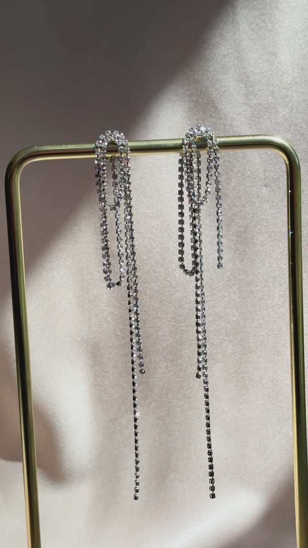 Twinkle Stud Earrings - Silver Loop Chain Diamante